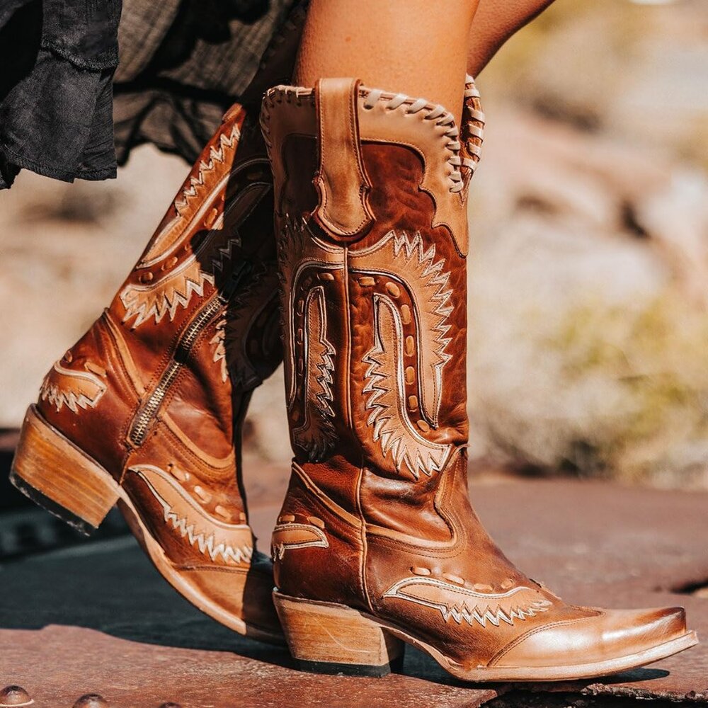 Women's Brown Floral Embroidered Cowgirl Boots Chunky Low Heels Pull On - Picture 2 of 7